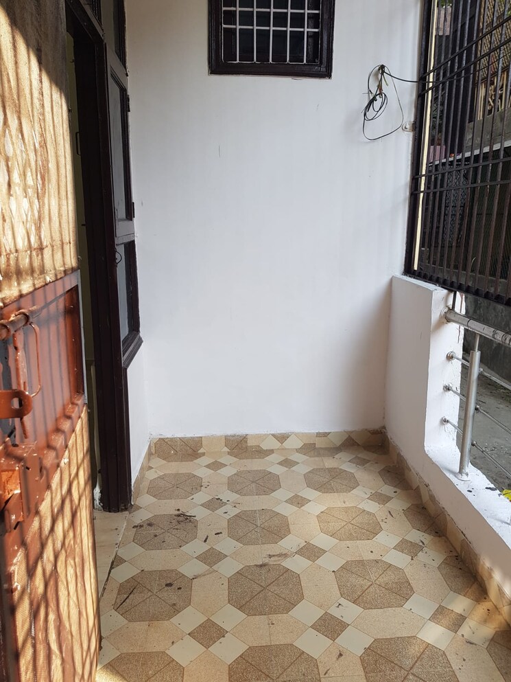 undefined, rajendra nagar 2 Bedroom 1050 Sq.Ft. Builder Floor In Rajendra Nagar Ghaziabad 8134611