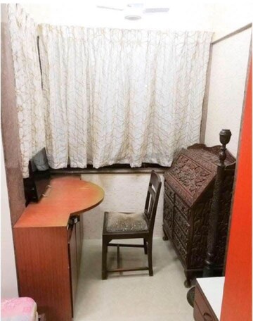 Bedroom in 2 BHK Apartment at Bandra West – for Rent