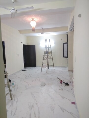 Room in 3 BHK Apartment at Sector 22 Dwarka – for Rent