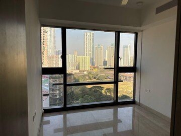 Room in 4 BHK Apartment at Lodha The Park, Worli – for Rent