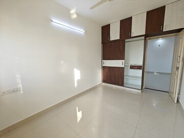 Room in 1 BHK Builder Floor at Hsr Layout – for Rent