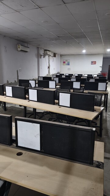 Team Area in  Office Space at Moti Nagar – for Rent