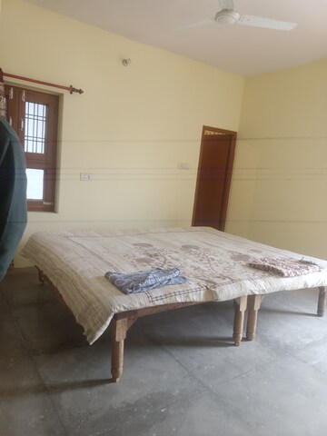 Bedroom in 2 BHK Independent House at Sahar Plaza Indira Nagar, Indira Nagar – for Rent