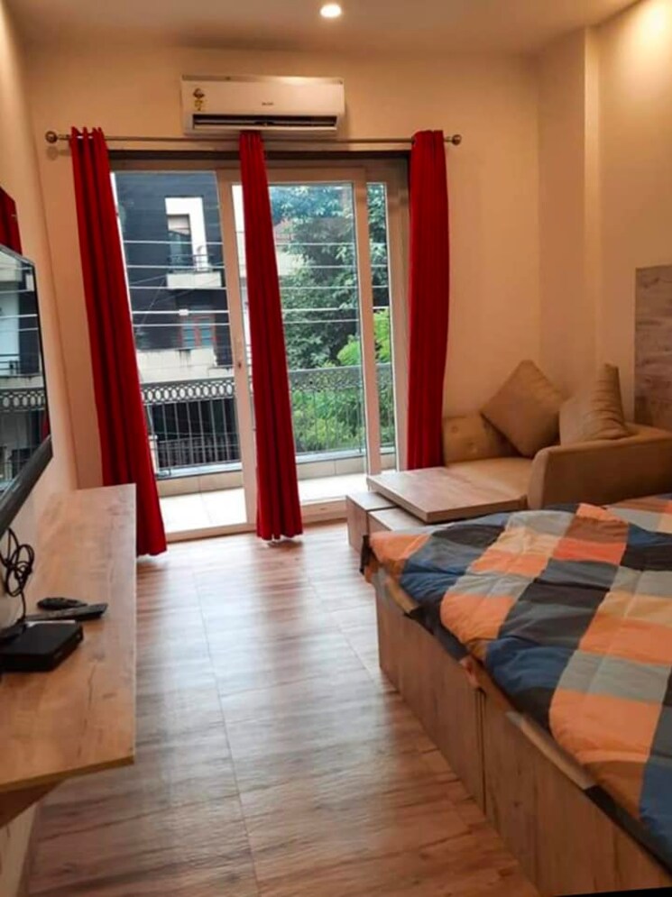 Living Room, dlf-cyber-city 1 RK 540 Sq.Ft. Builder Floor In Sector 24 Gurgaon 8134647