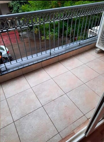 Balcony in 1 RK Builder Floor at Dlf Cyber City, Sector 24 – for Rent
