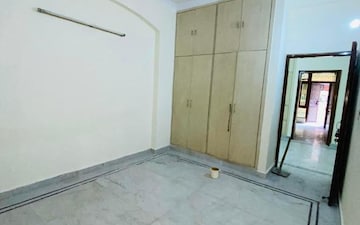 2 BHK Independent House For Rent in RWA Apartments Sector 53, Sector 53