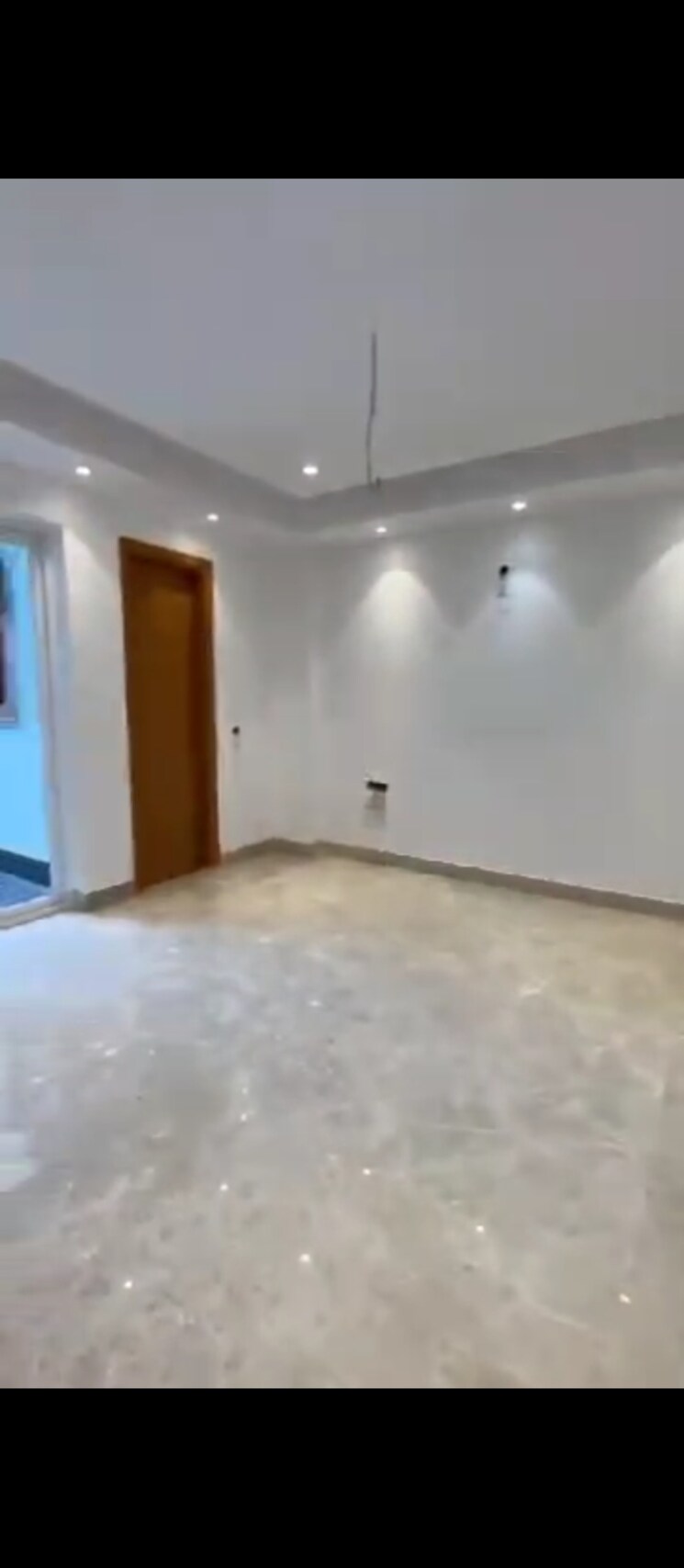 Room, vasant kunj 4 Bedroom 2000 Sq.Ft. Builder Floor In Vasant Kunj Delhi 8134691