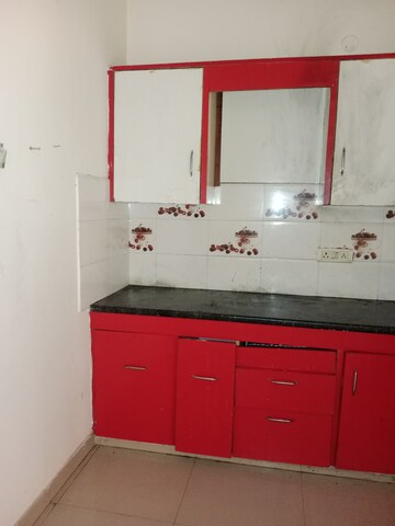 Kitchen in 1.5 BHK Independent House at Ansals Sushant City – for Rent