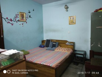 Bedroom in 2 BHK Apartment at Vasant Kunj – for Sale