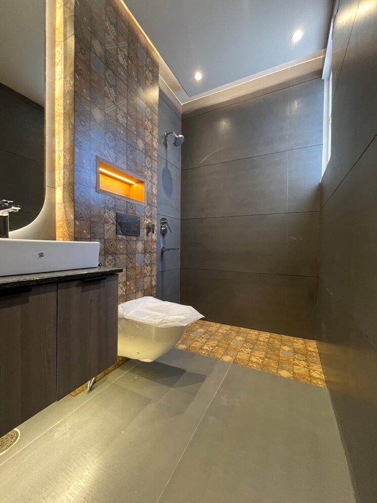 Bathroom, kharar kurali highway 4 Bedroom 2160 Sq.Ft. Apartment In KharaR Kurali Highway Mohali 8134827