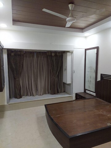 Bedroom in 3 BHK Apartment at Kailash Towers, Kandivali West – for Sale