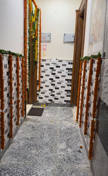 Bedroom in 3 BHK Builder Floor at Dwarka Mor – for Rent