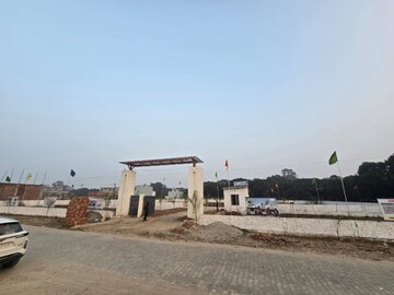  Plot – Exterior View View at Bahadarabad - for Sale