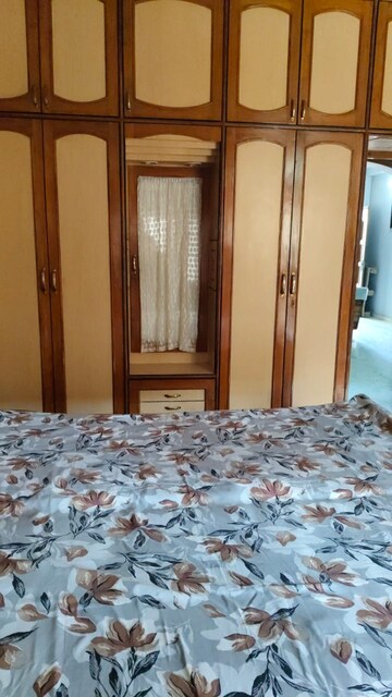 Bedroom in 3.5 BHK Apartment at Mansa Devi – for Rent