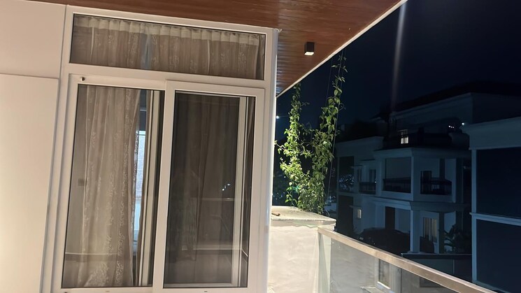 Balcony, koncept-ambience-the-trails 5 Bedroom 5100 Sq.Ft. Villa In Manikonda Hyderabad 8134927