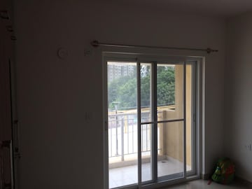 Room in 3 BHK Apartment at Mantri Webcity, Hennur – for Sale