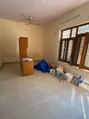 Living Room in 1 BHK Independent House at Ansal Plaza Sector-23, Sector 23 – for Rent