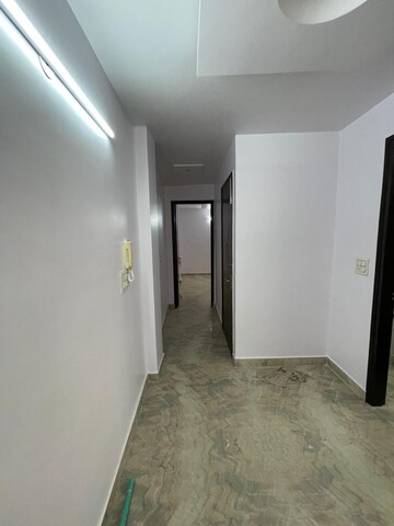 Room in 2 BHK Builder Floor at Janakpuri – for Sale