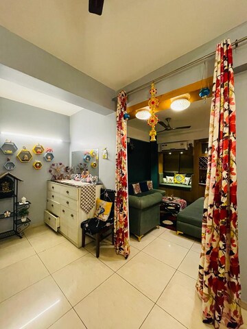 Living Room in 2 BHK Apartment at Ajnara Grand Heritage, Sector 74 – for Rent