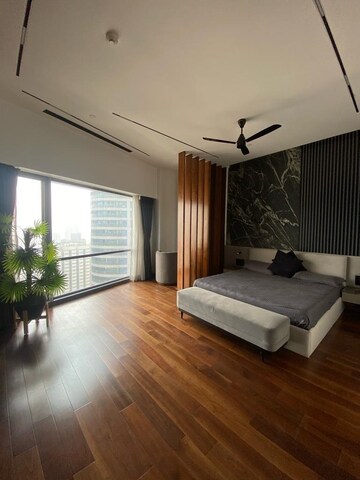 Room in 3 BHK Apartment at Lodha The World Towers World One Tier 2, Worli – for Rent