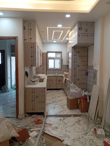 Kitchen in 2.5 BHK Builder Floor at Krishna Nagar – for Rent