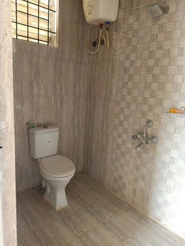 Bathroom in 3 BHK Apartment at Mahadevpura – for Rent