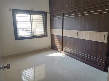 Room in 3 BHK Apartment at Mahadevpura – for Rent