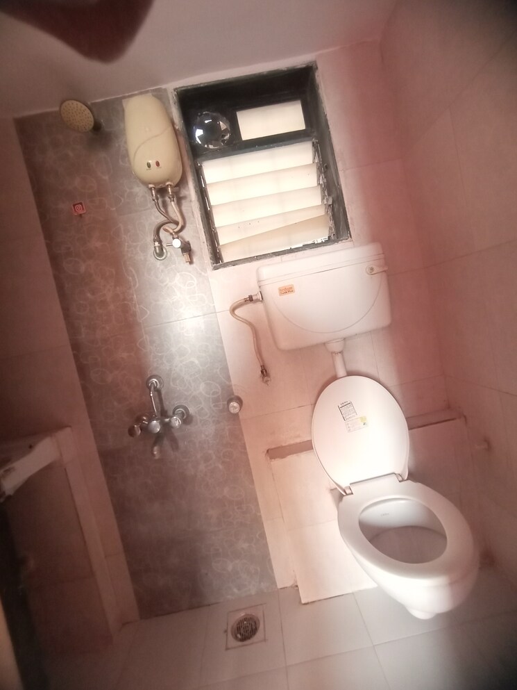 Bathroom, sri-dutt-garden-avenue-k 1 Bedroom 416 Sq.Ft. Apartment In Virar West Palghar 8135065