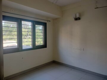 Room in 2 BHK Apartment at Indiranagar – for Rent