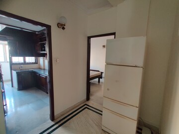 Room in 3 BHK Apartment at Indiranagar – for Rent