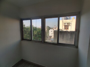 Room in 3 BHK Apartment at Indiranagar – for Rent