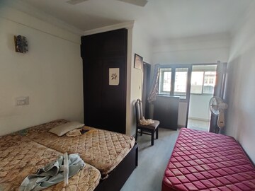 Living Room in 3 BHK Apartment at Indiranagar – for Rent