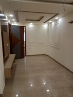 2.5 BHK + Pooja Room,Servant Room,Study Room,Extra Room 84 Sq.Yd. Builder Floor in Block  A6 Paschim Vihar 