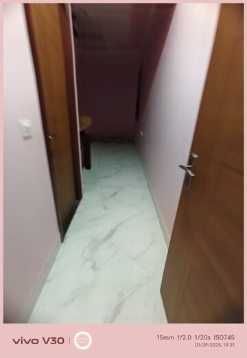 Building Lobby in 2 BHK Independent House at Gomti Nagar – for Rent
