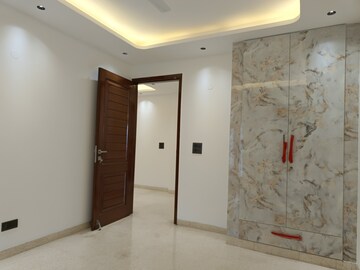 Room in 3.5 BHK Builder Floor at Saket – for Sale