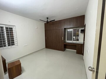 Room in 2.5 BHK Apartment at Trishala Luxor Apartments, Kondapur – for Sale