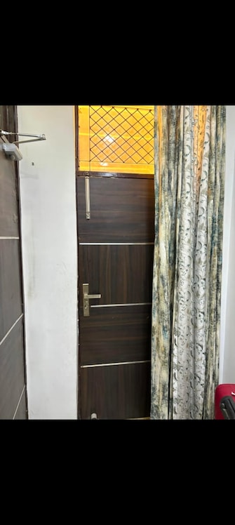 2 BHK Builder Floor For Rent in Mansarover Garden Delhi  8135208