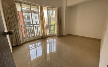2 BHK Apartment For Rent in Rosa Manhattan, Ghodbunder Road