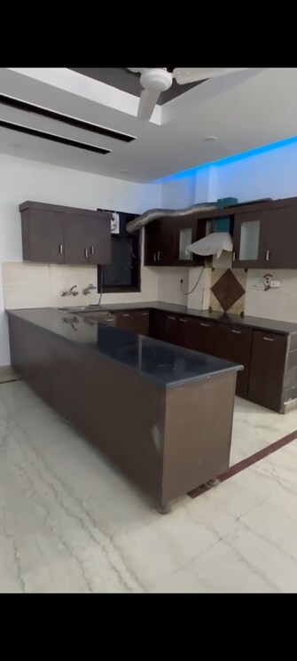 2 BHK Builder Floor For Rent in Ramesh Nagar Delhi  8135231