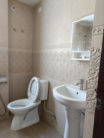 Bathroom in 3 BHK Apartment at Shalimar Mannat, Faizabad Road – for Sale