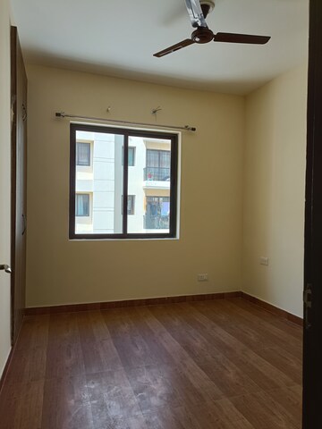 Room in 3 BHK Apartment at Shalimar Mannat, Faizabad Road – for Sale