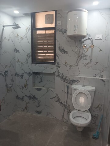 Bathroom in 3 BHK Builder Floor at Unitech South City II, Sector 50 – for Rent