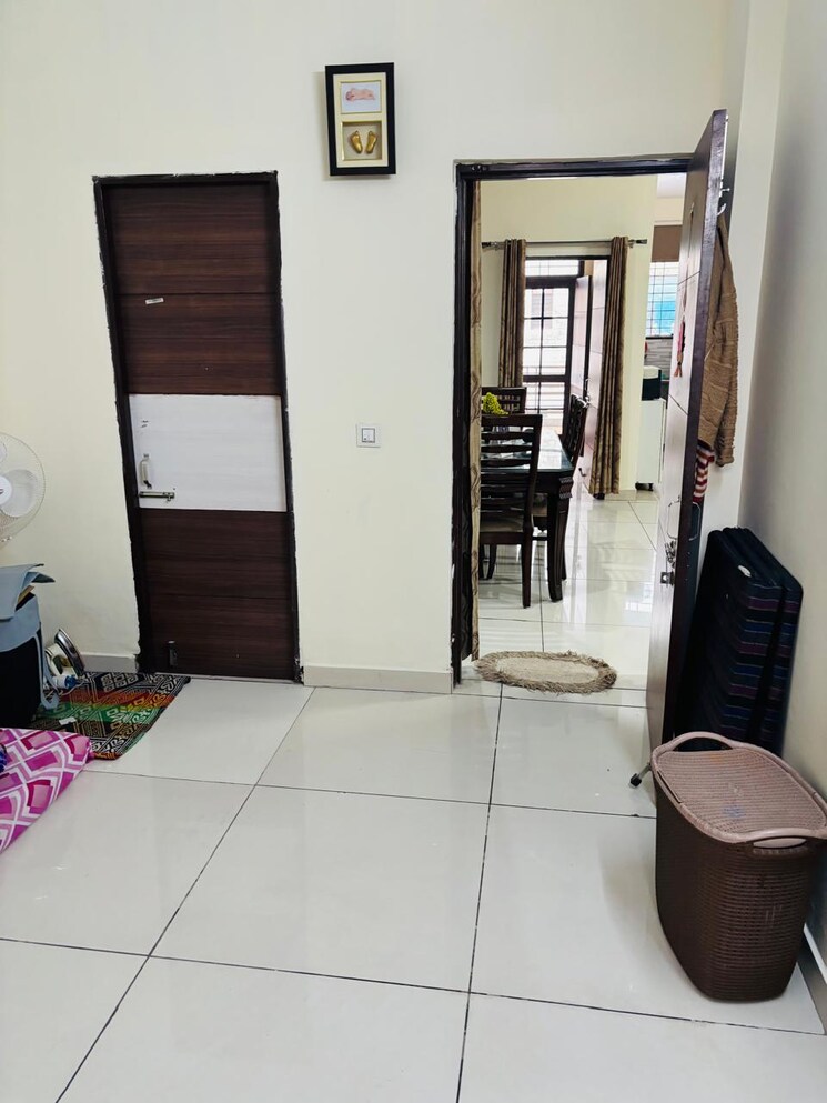 undefined, dhakoli village 3 Bedroom 1200 Sq.Ft. Builder Floor In Dhakoli Village Zirakpur 8135305