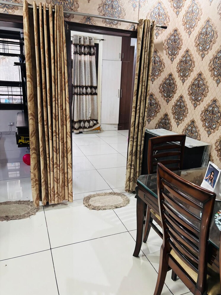 undefined, dhakoli village 3 Bedroom 1200 Sq.Ft. Builder Floor In Dhakoli Village Zirakpur 8135305