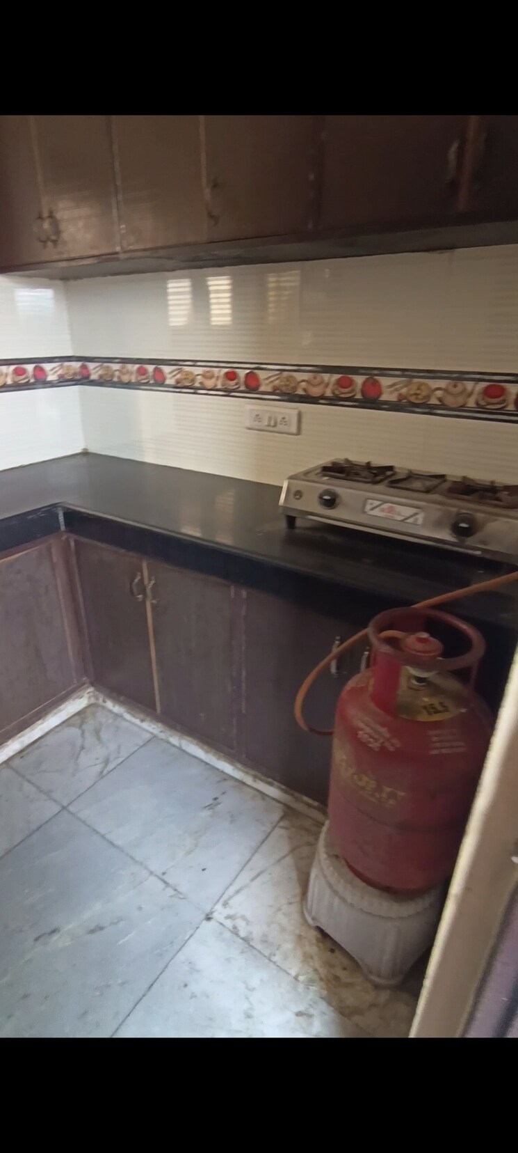Kitchen, janta colony 1.5 Bedroom 50 Sq.Yd. Builder Floor In Janta Colony Delhi 8135330