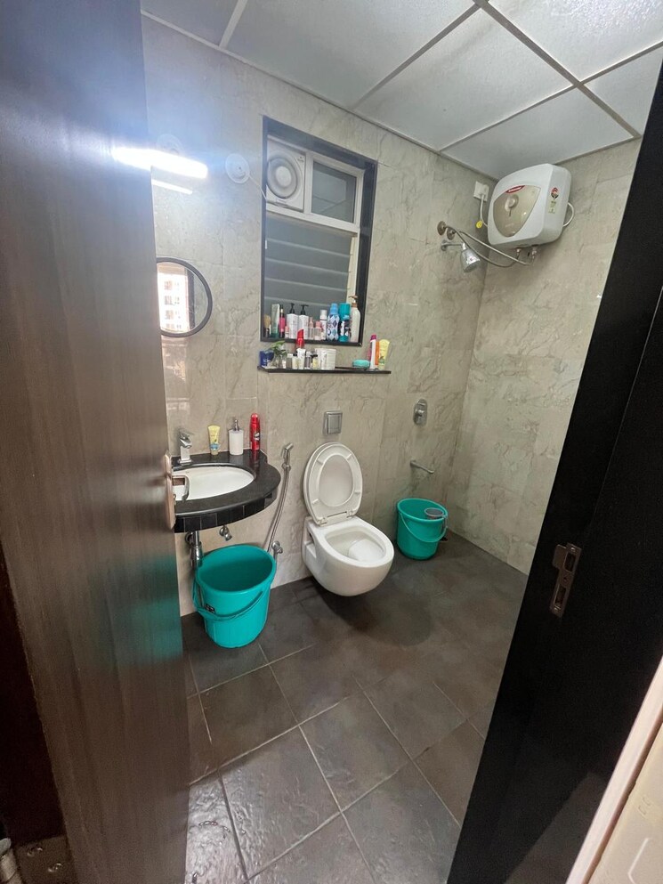 Bathroom, zen-elite 2 Bedroom 930 Sq.Ft. Apartment In Kharadi Pune 8135406