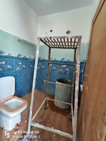 Bathroom in 2 BHK Independent House at Gomti Nagar – for Rent