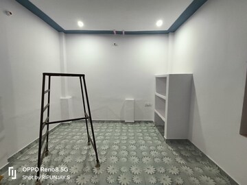 Room in 2 BHK Independent House at Gomti Nagar – for Rent