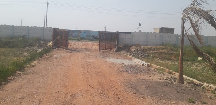 undefined, upsidc site b  200 Sq.Yd. Plot In Upsidc Site B Greater Noida 8135407