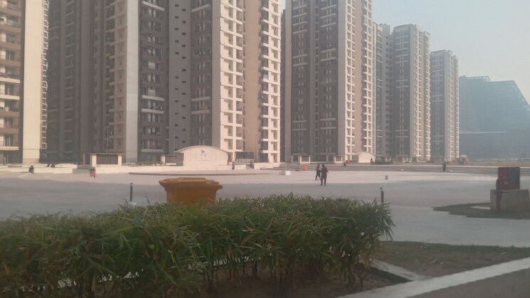 Exterior View, amrapali-kingswood 3 Bedroom 1115 Sq.Ft. Apartment In Sector 4 Greater Noida Greater Noida 8135418